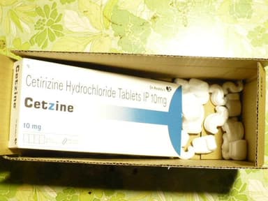 [ジルテックジェネリック]セトジン10mg 【1箱300錠】 レビュー投稿画像 サムネイル