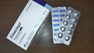【新パッケージへ移行】[プロペシアジェネリック]フィナロイド1mg 【1箱100錠】 レビュー投稿画像 サムネイル