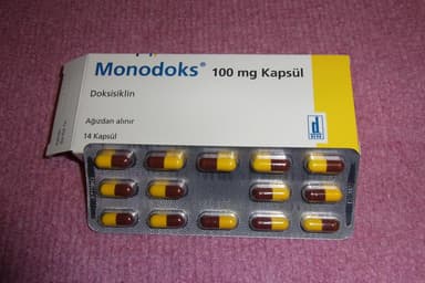 [ビブラマイシンジェネリック]モノドックス100mg 【1箱14カプセル】 レビュー投稿画像 サムネイル