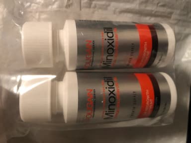 [ロゲインジェネリック]フォリゲイン ミノキシジル5％ ヘアーリグローストリートメント(男性用) 【1本60ml】 レビュー投稿画像 サムネイル