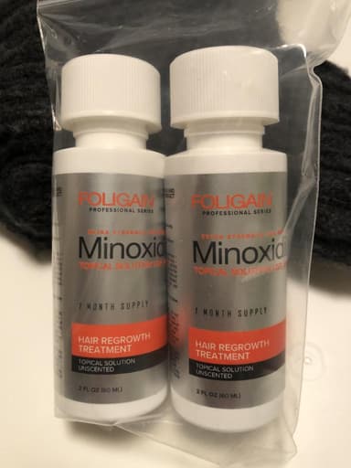 [ロゲインジェネリック]フォリゲイン ミノキシジル5％ ヘアーリグローストリートメント(男性用) 【1本60ml】 レビュー投稿画像 サムネイル